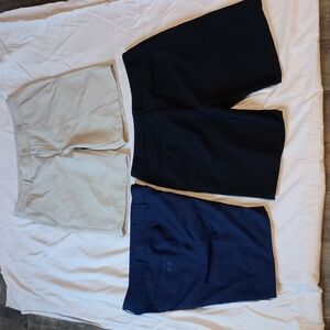3 Pairs Men's Under Armour shorts Size 38